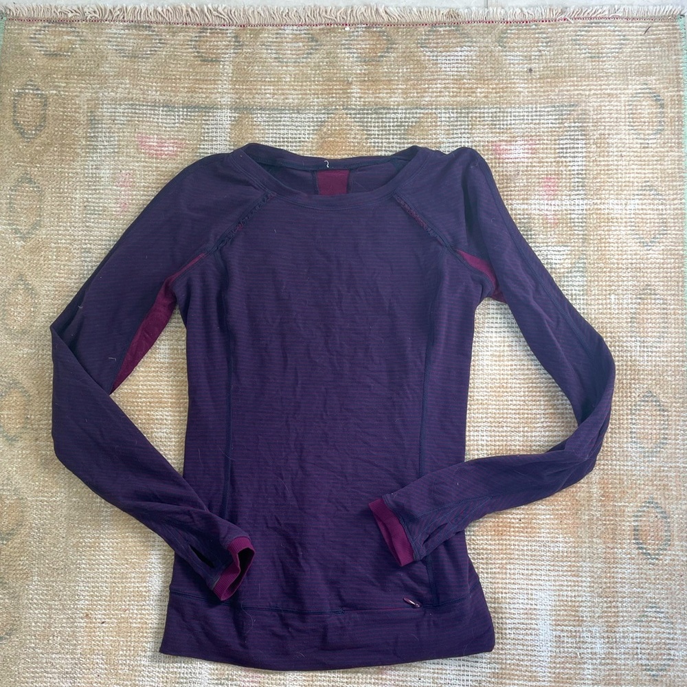 Lululemon long sleeve sz 4